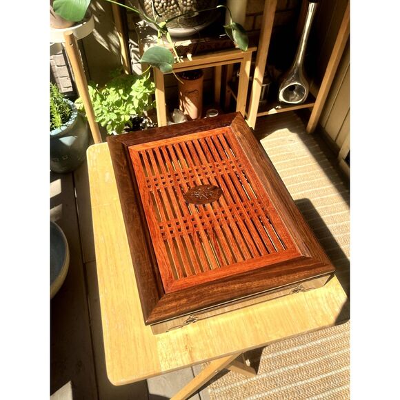 Taiwanese Tea Tray Varnished Wood - Picture 7 of 9